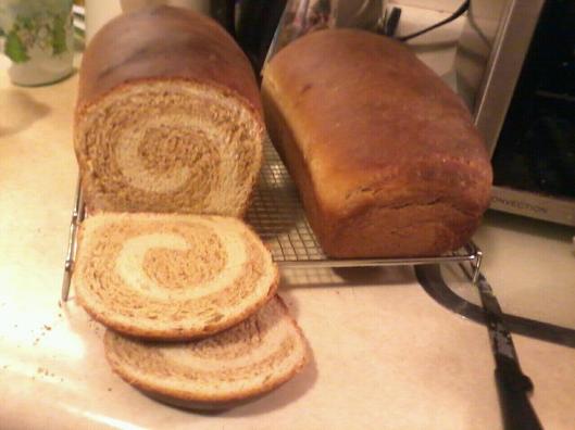 Two tone yeast bread